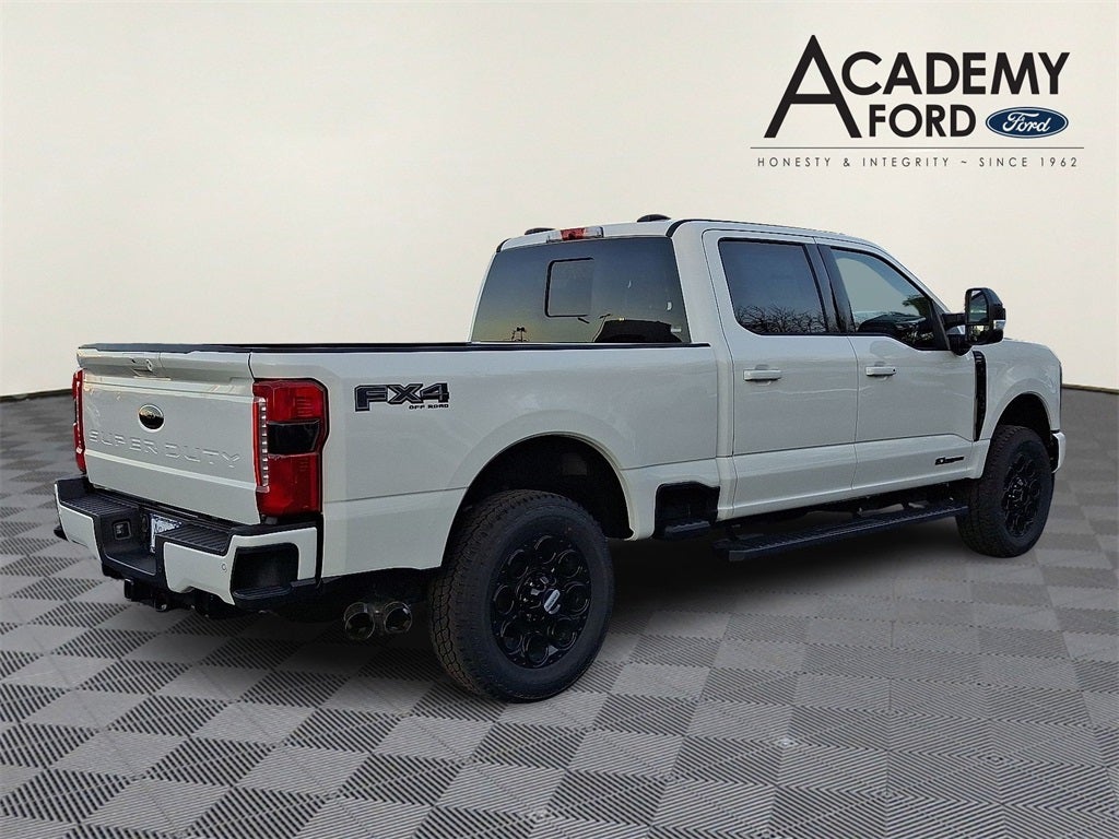 2026 Ford F-350SD Lariat