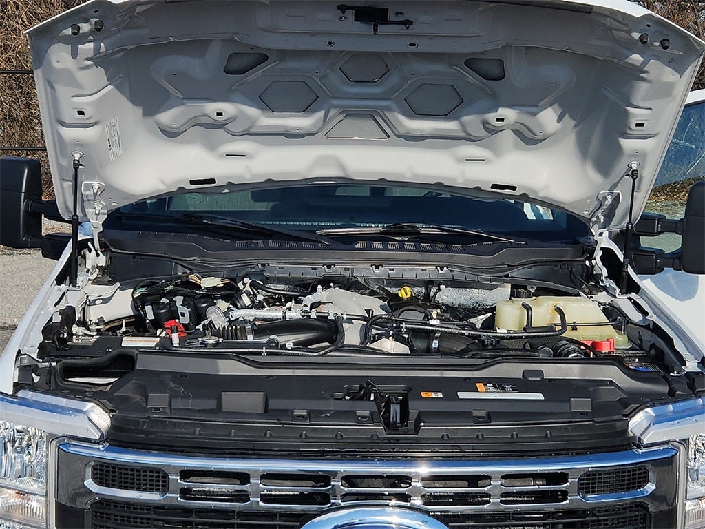 2024 Ford F-350SD XLT DRW