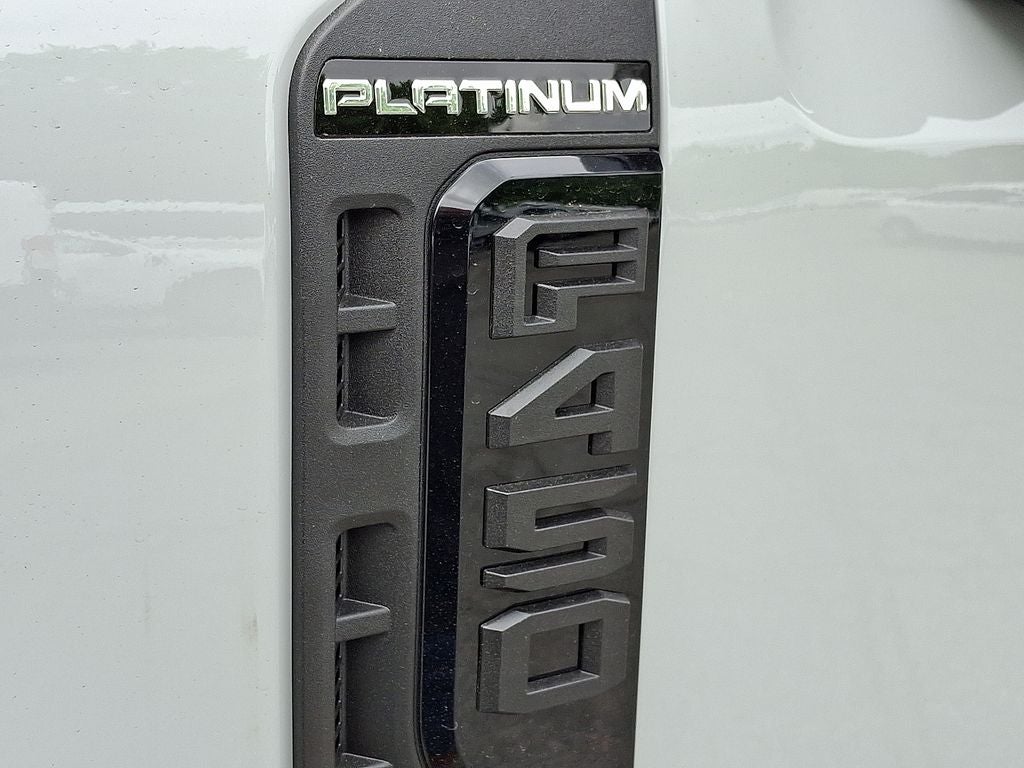 2026 Ford F-450SD Platinum DRW