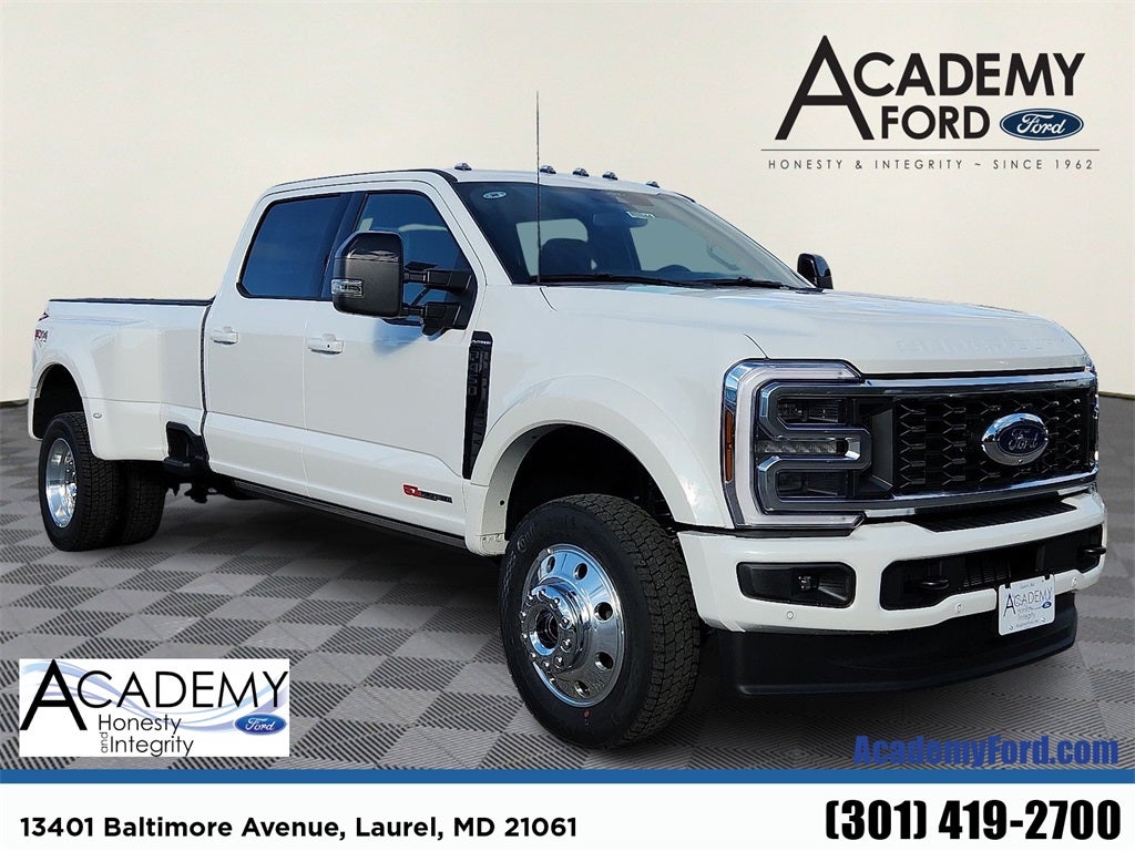 2026 Ford F-450SD Platinum DRW
