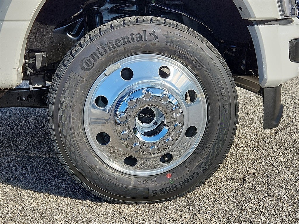 2026 Ford F-450SD Platinum DRW
