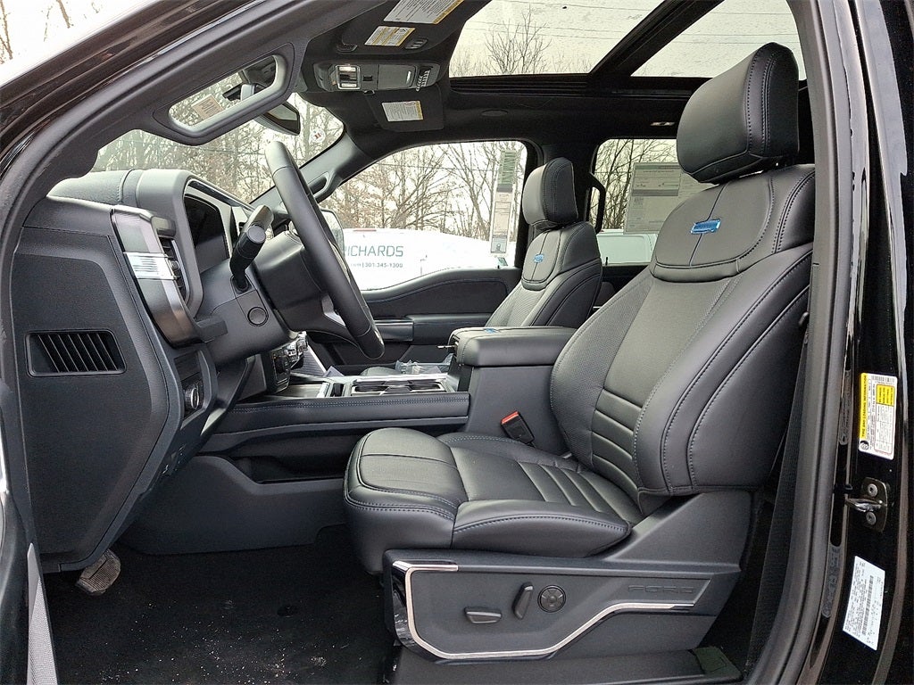 2026 Ford F-450SD Platinum DRW