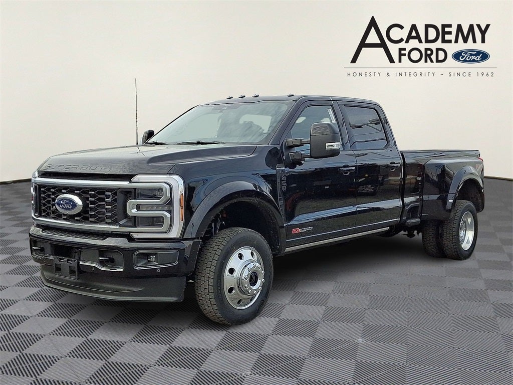 2026 Ford F-450SD Platinum DRW
