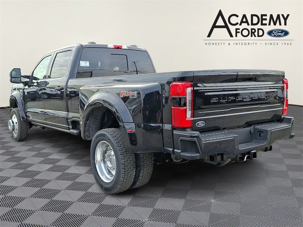2026 Ford F-450SD Platinum DRW