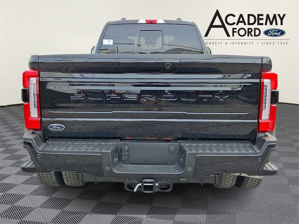 2026 Ford F-450SD Platinum DRW