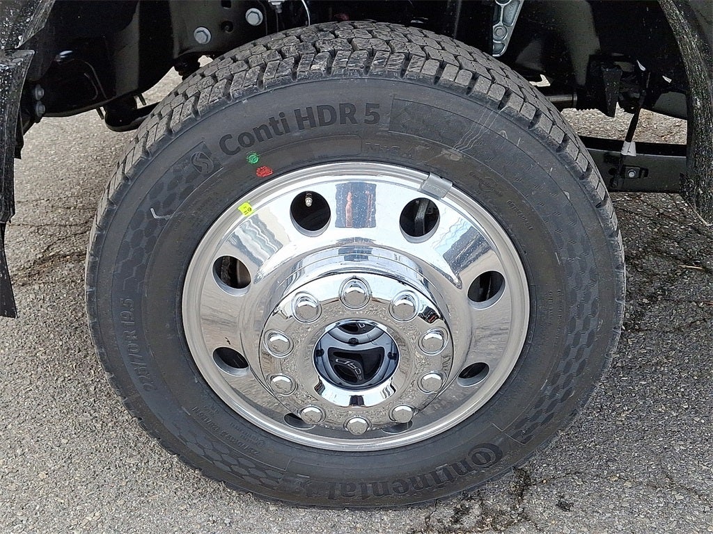 2026 Ford F-450SD Platinum DRW