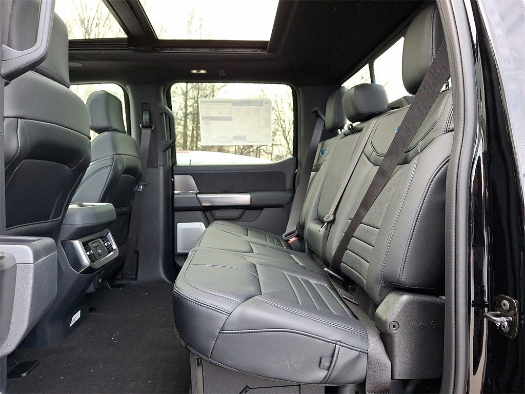 2026 Ford F-450SD Platinum DRW