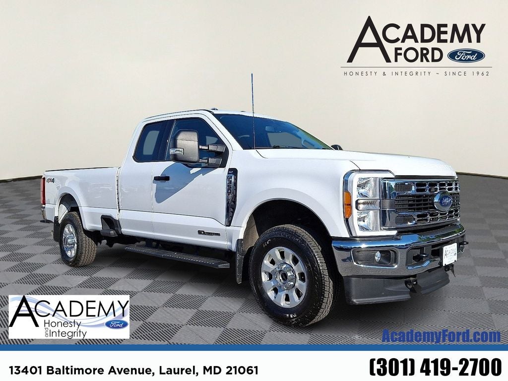 2023 Ford F-350SD XLT