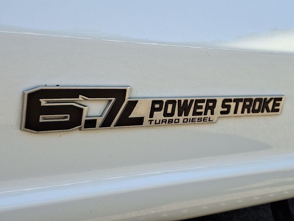 2023 Ford F-350 Super Duty XLT - Photo 32