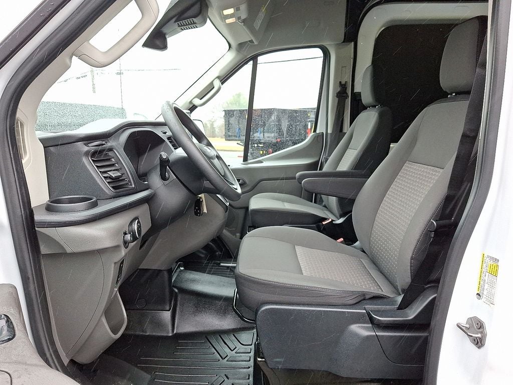 2021 Ford Transit-250 Base