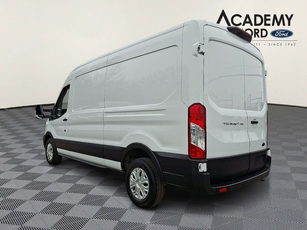 2021 Ford Transit-250 Base