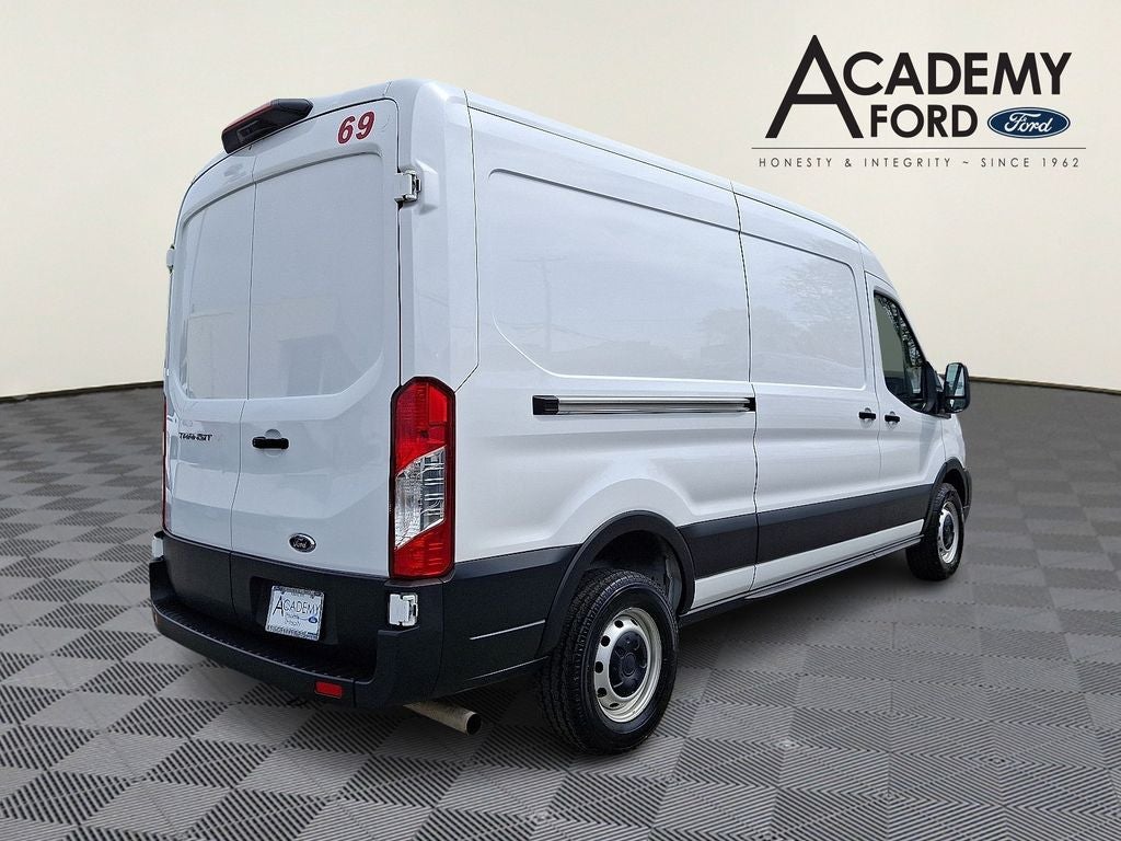 2023 Ford Transit-250 Base