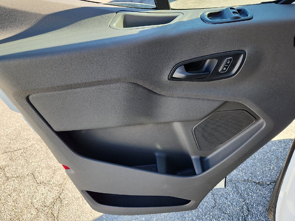 2027 Ford Transit-250 Base