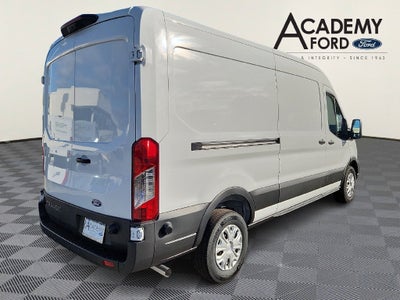 2027 Ford Transit-250 Base