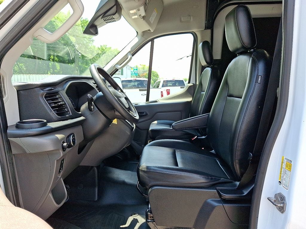 2024 Ford Transit-250 Base
