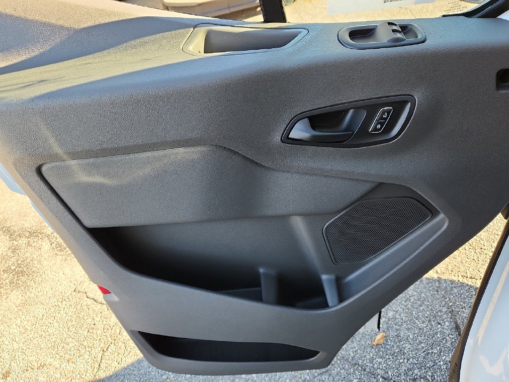 2027 Ford Transit-250 Base