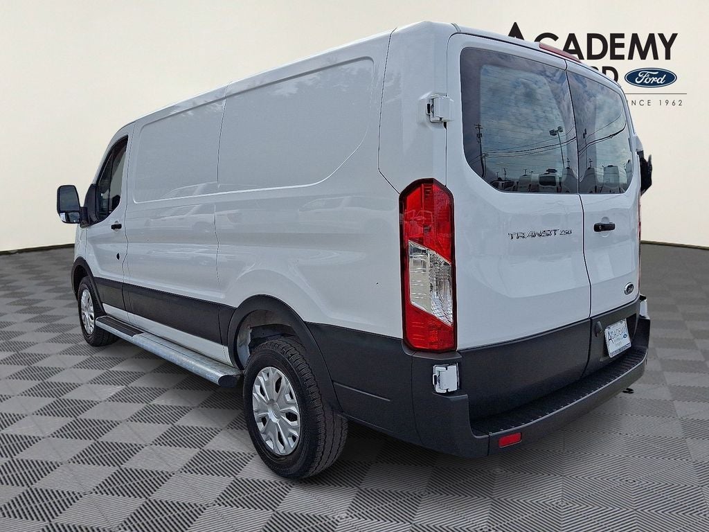2025 Ford Transit-250 Base