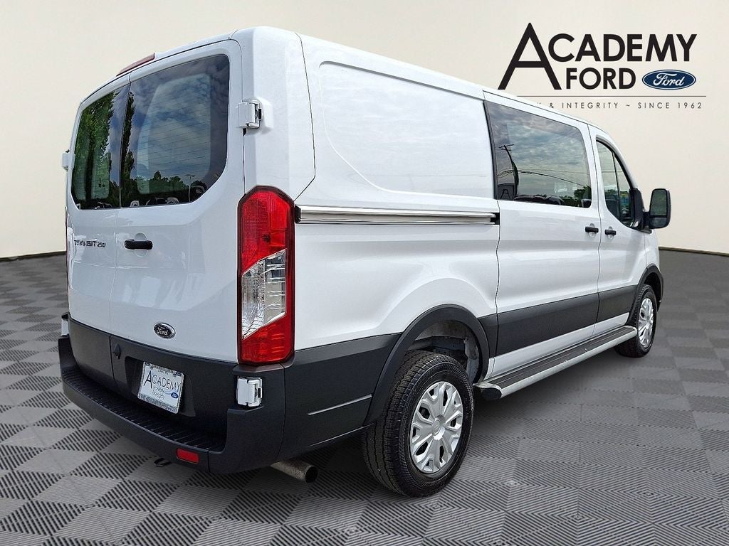 2025 Ford Transit-250 Base