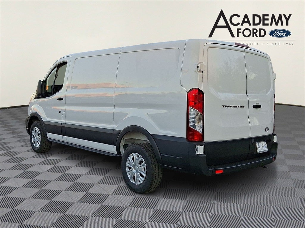 2026 Ford Transit-250 Base