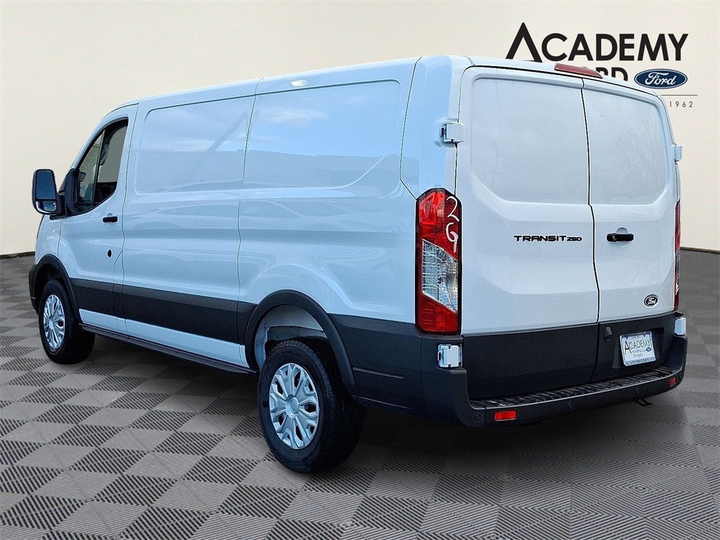 2026 Ford Transit-250 Base