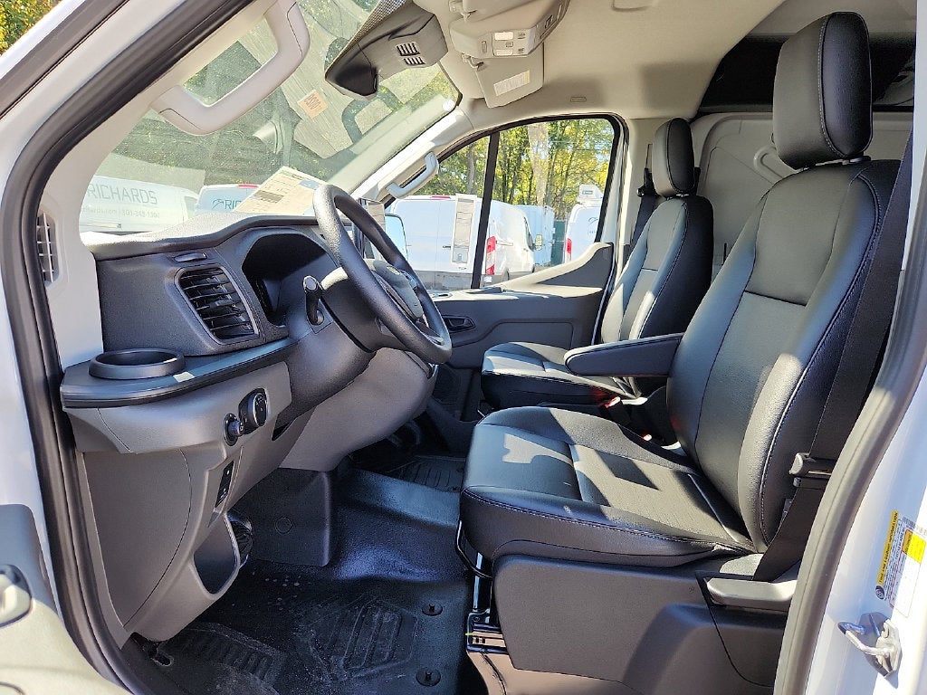 2027 Ford Transit-250 Base