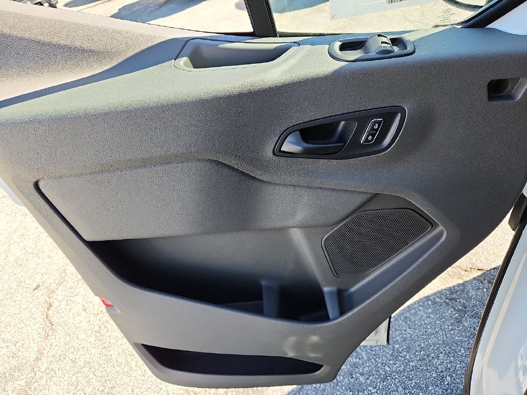 2027 Ford Transit-250 Base