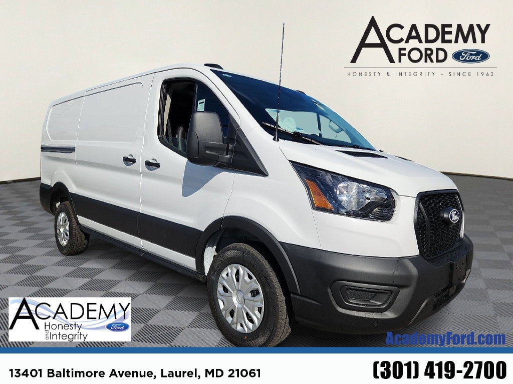 2027 Ford Transit-250 Base