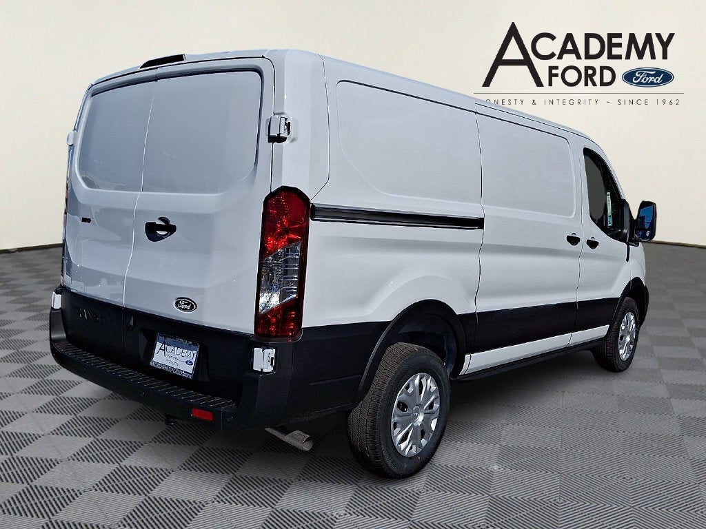 2027 Ford Transit-250 Base