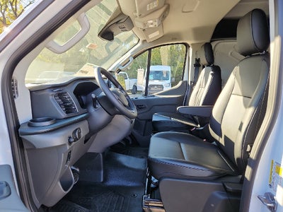 2027 Ford Transit-250 Base