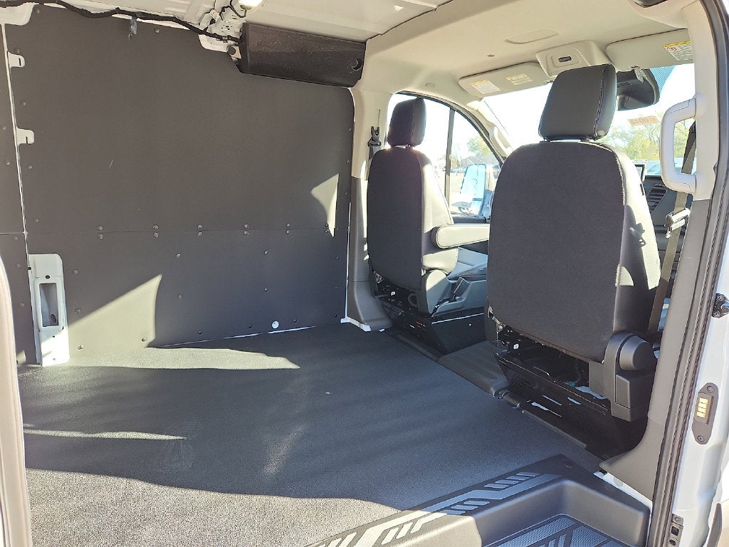 2027 Ford Transit-250 Base