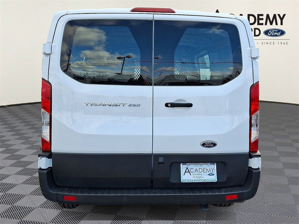 2024 Ford Transit-250 Base