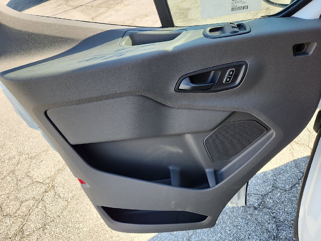 2027 Ford Transit-250 Base