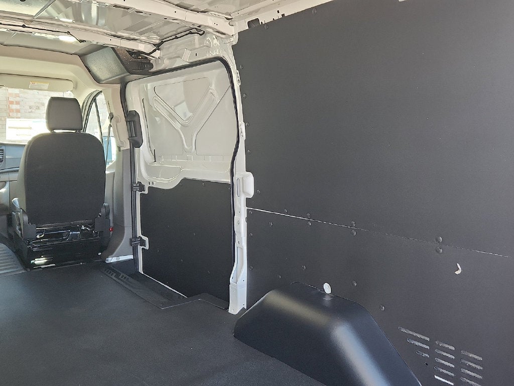2027 Ford Transit-250 Base