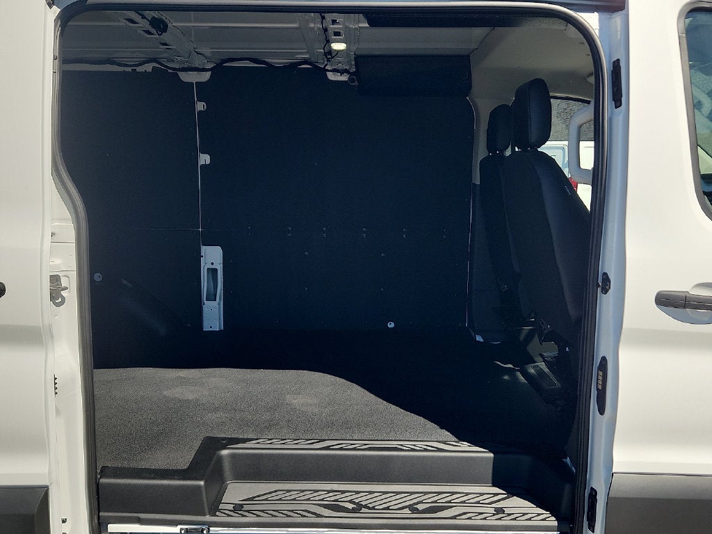 2027 Ford Transit-250 Base