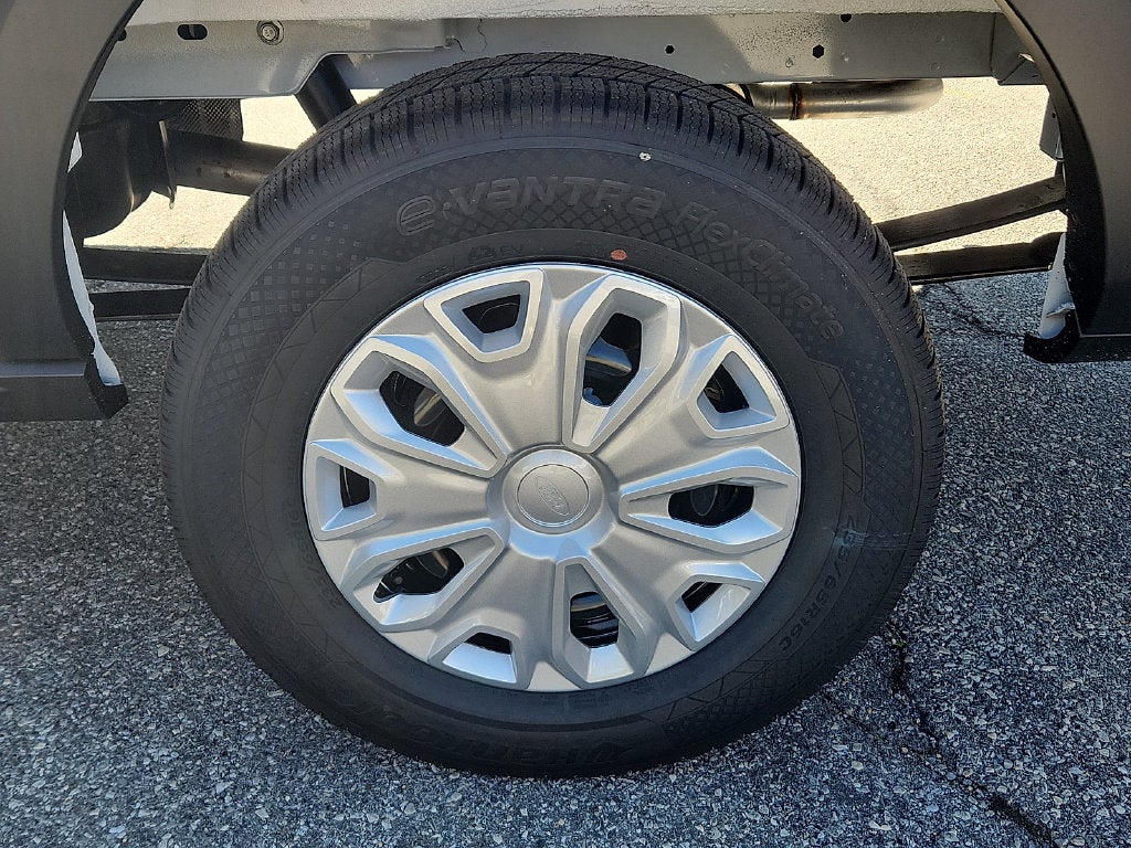 2027 Ford Transit-250 Base
