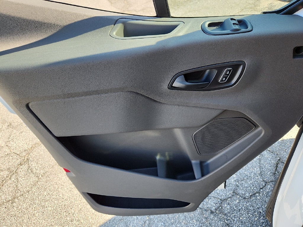 2027 Ford Transit-250 Base
