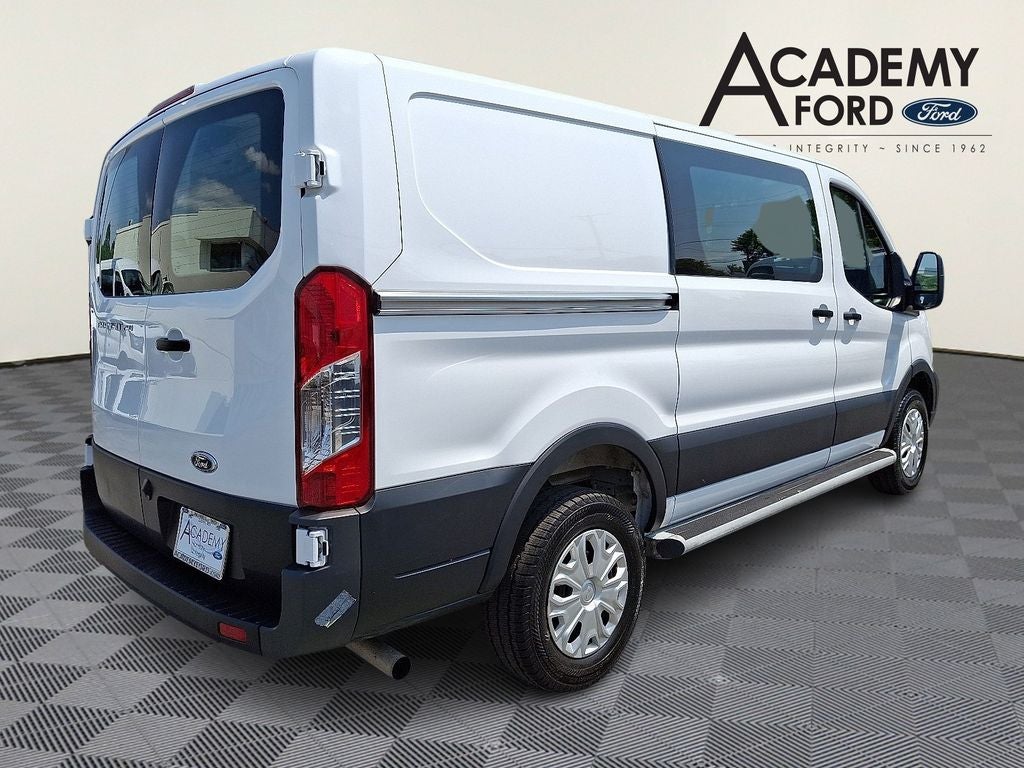2025 Ford Transit-250 Base