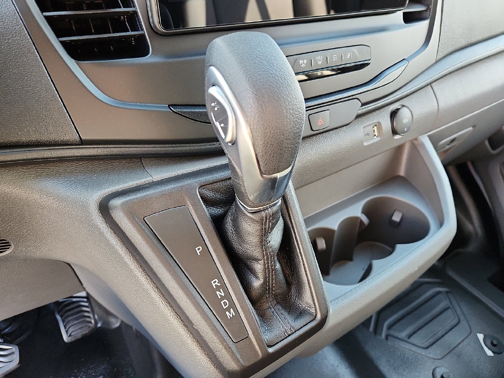 2027 Ford Transit-250 Base