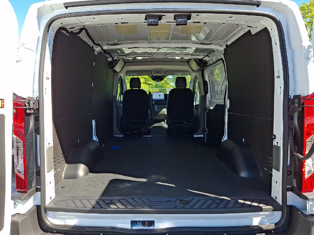 2027 Ford Transit-250 Base