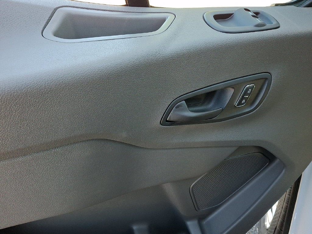 2027 Ford Transit-250 Base