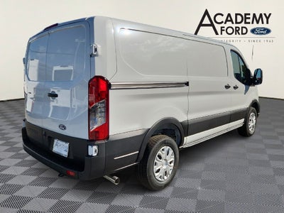 2027 Ford Transit-250 Base