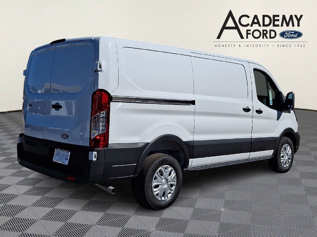 2027 Ford Transit-250 Base