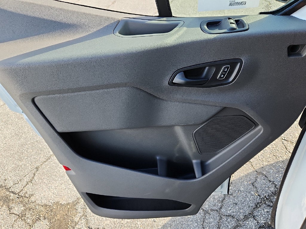 2027 Ford Transit-250 Base