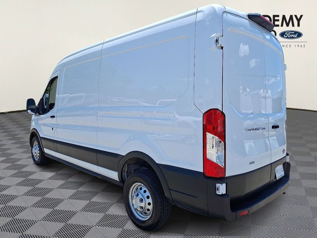 2023 Ford Transit-250 Base