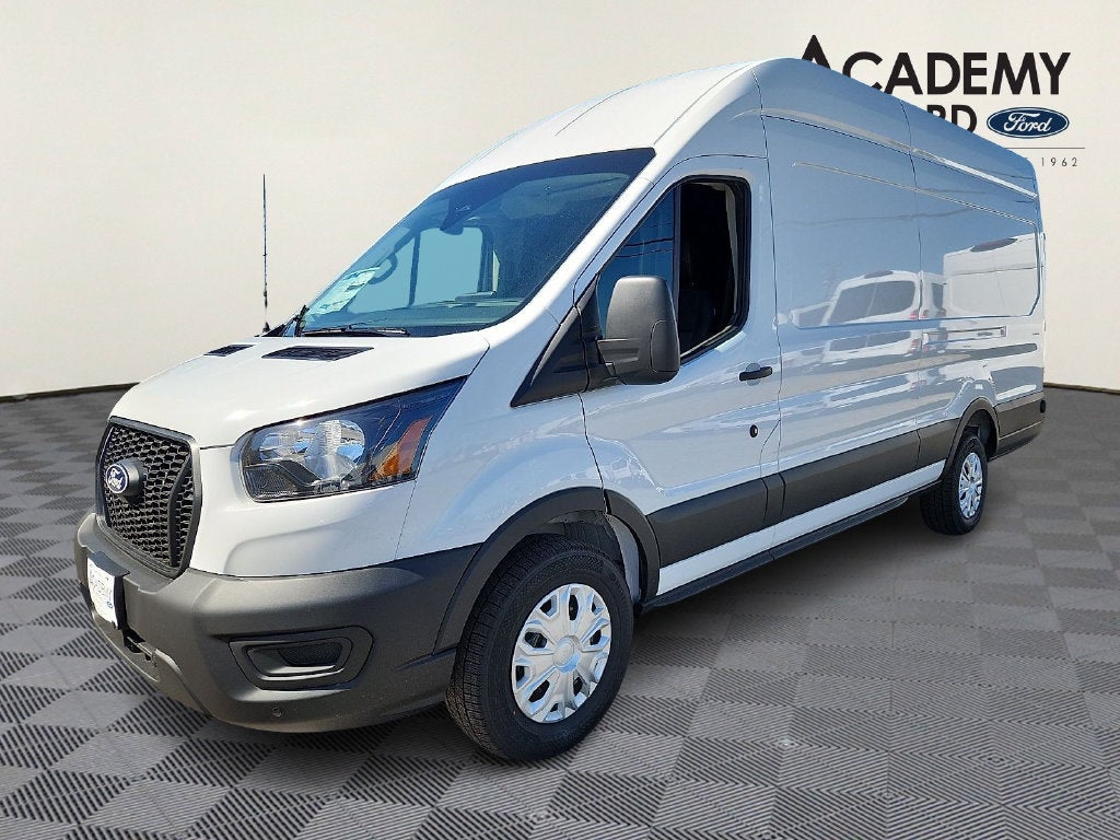 2027 Ford Transit-250 Base