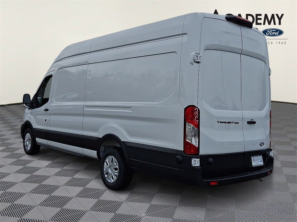 2026 Ford Transit-250 Base