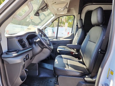 2027 Ford Transit-250 Base