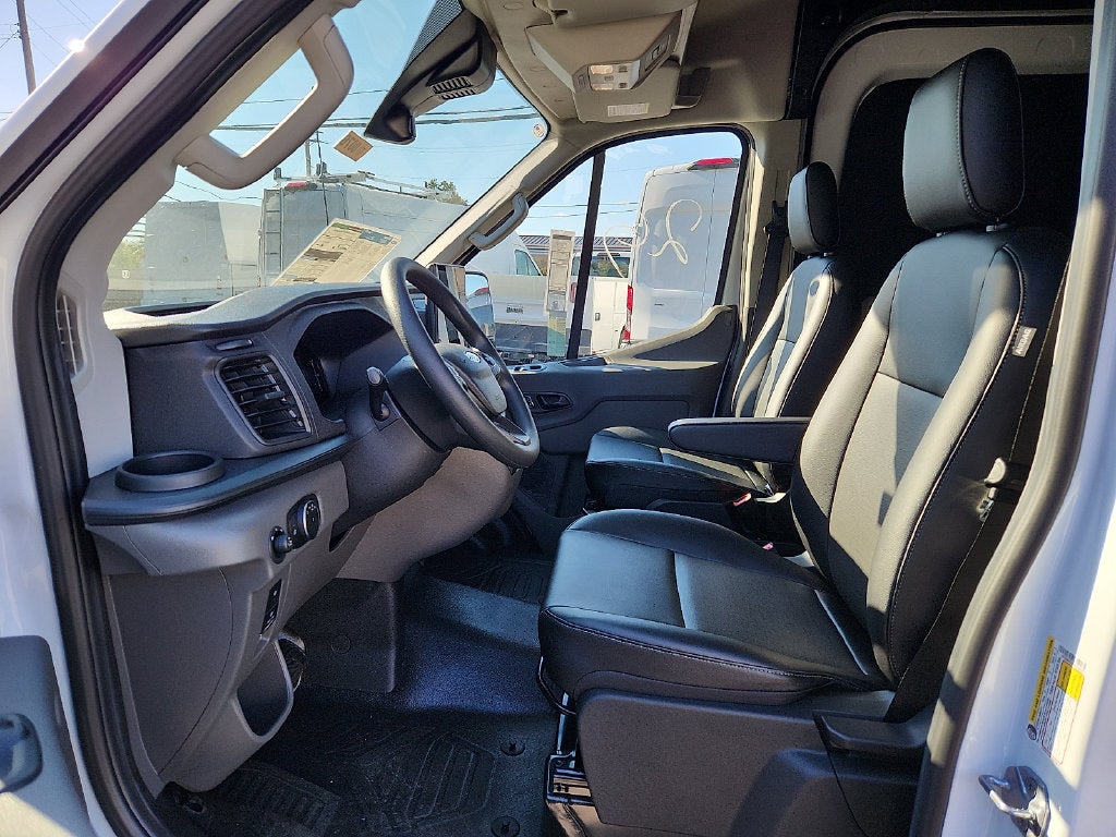 2027 Ford Transit-350 Base