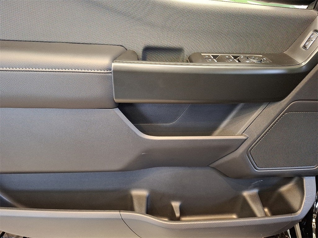 2025 Ford F-150 STX LOBO