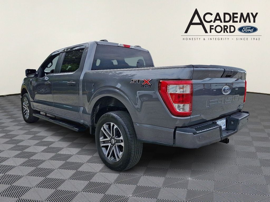 2022 Ford F-150 XL